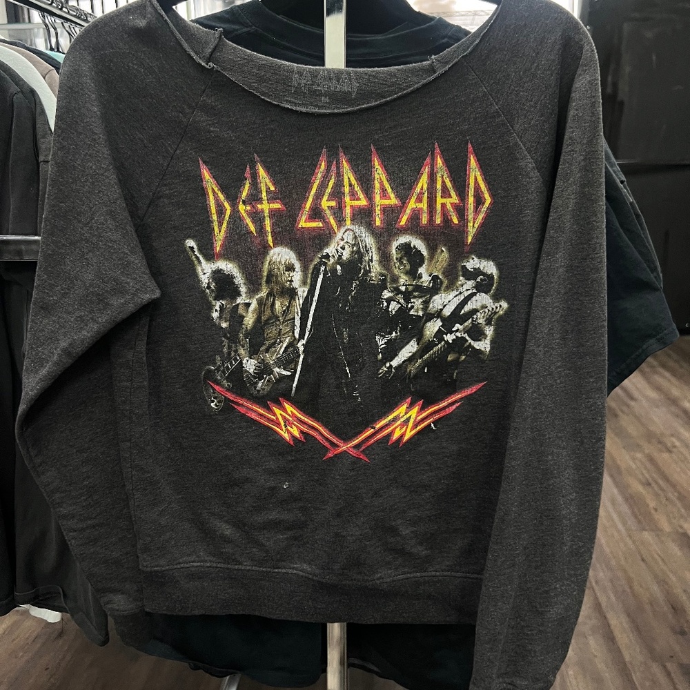 Black Graphic Long Sleeve Tee